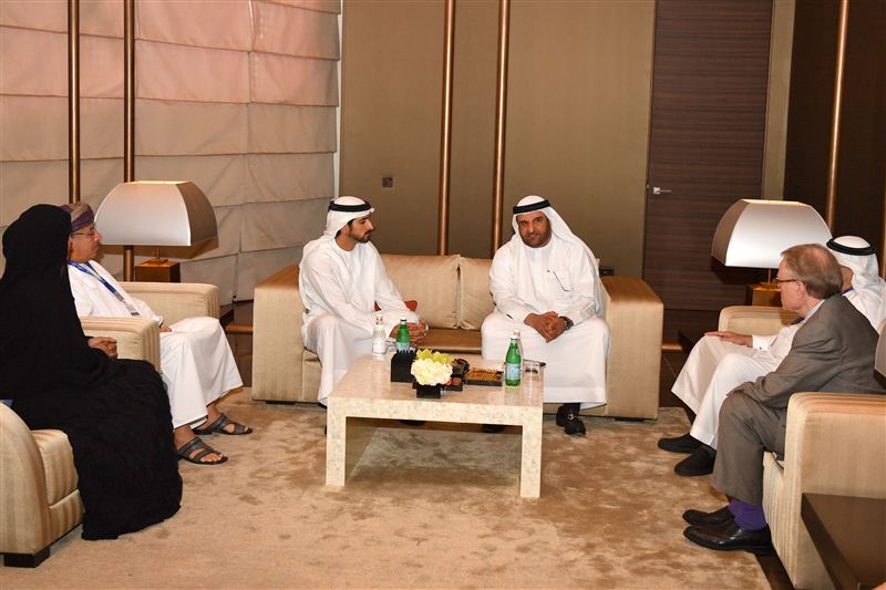 Hamdan bin Mohammed meets mayors of cities attending the Global Cities Summit 