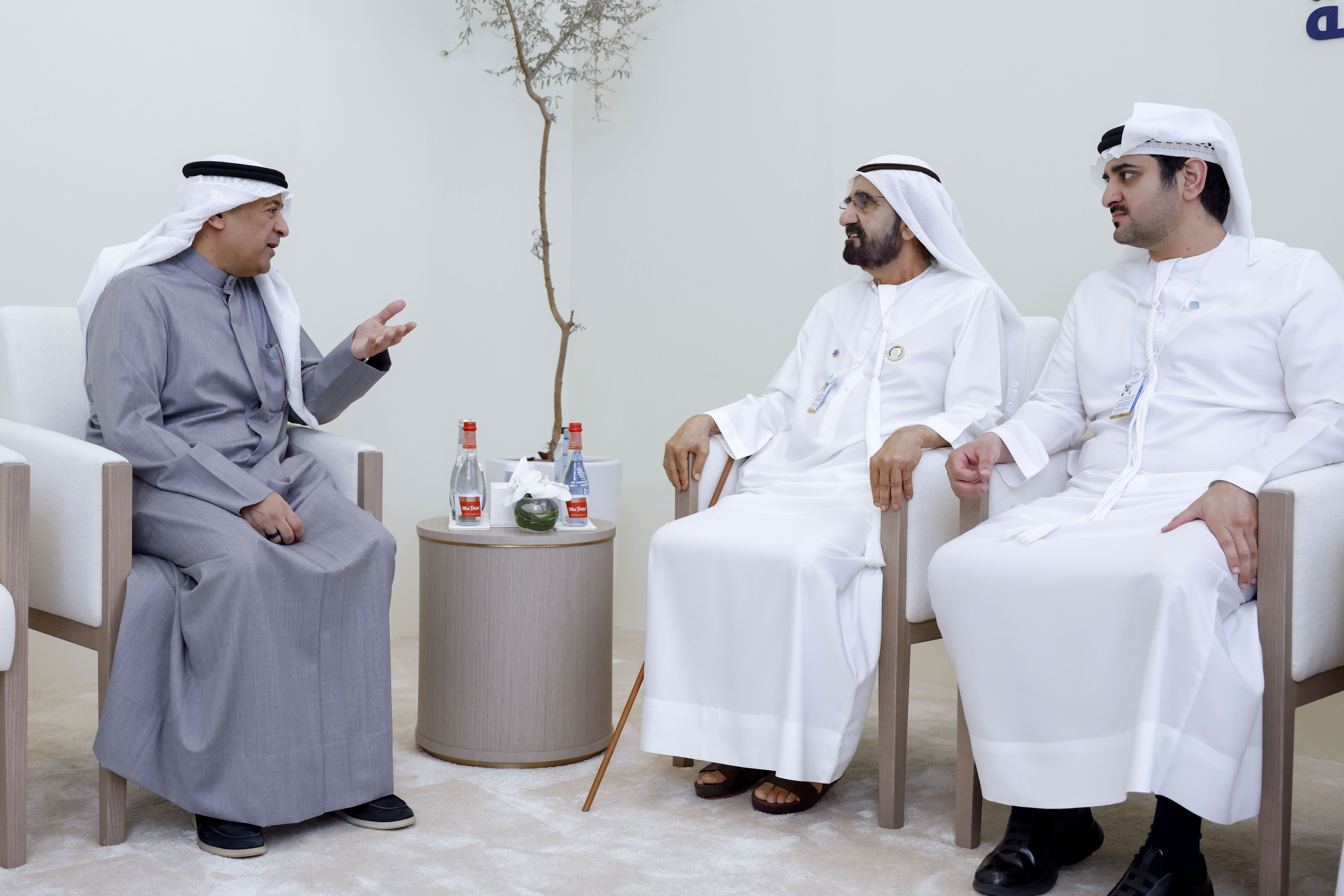 محمد بن راشد يلتقي الأمين العام لمجلس التعاون لدول الخليج العربية