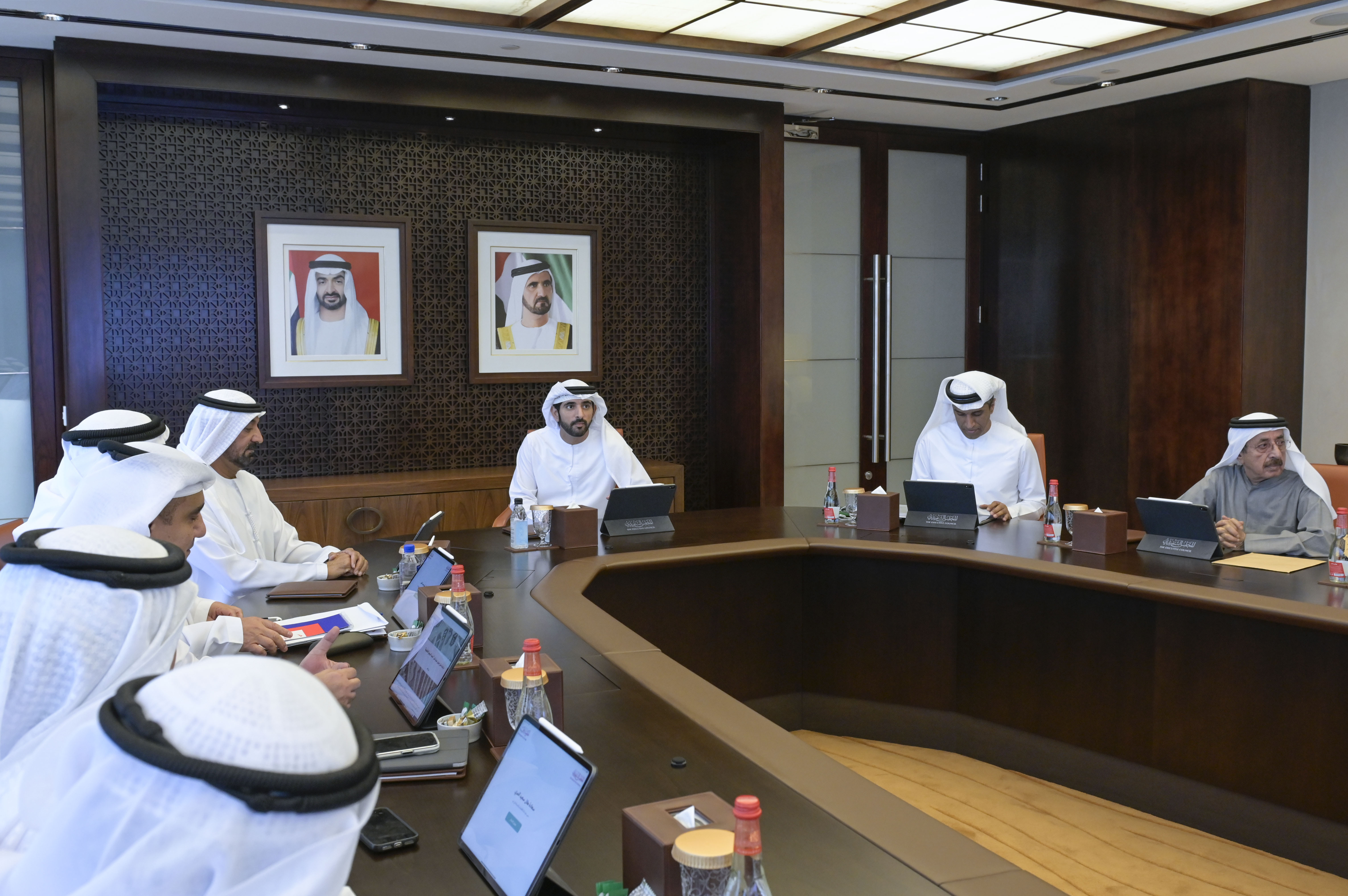 Hamdan bin Mohammed approves policies, initiatives to support UAE’s sustainability efforts