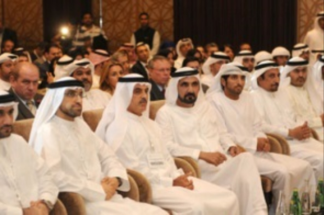 محمد بن راشد يشهد ختام مهرجان المرموم للهجن