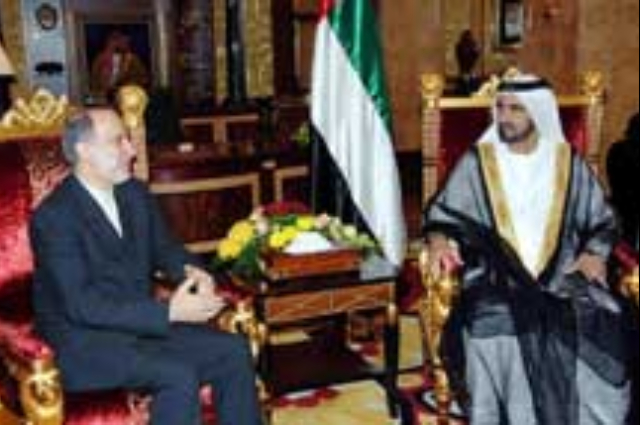 محمد بن راشد يستقبل وزير التجارة والصناعة الكويتي 
