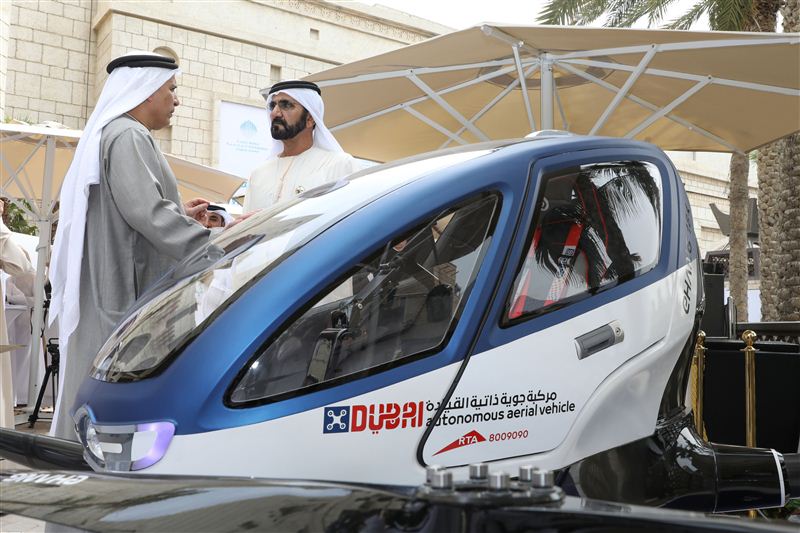 Mohammed bin Rashid inspects RTA’s AAV