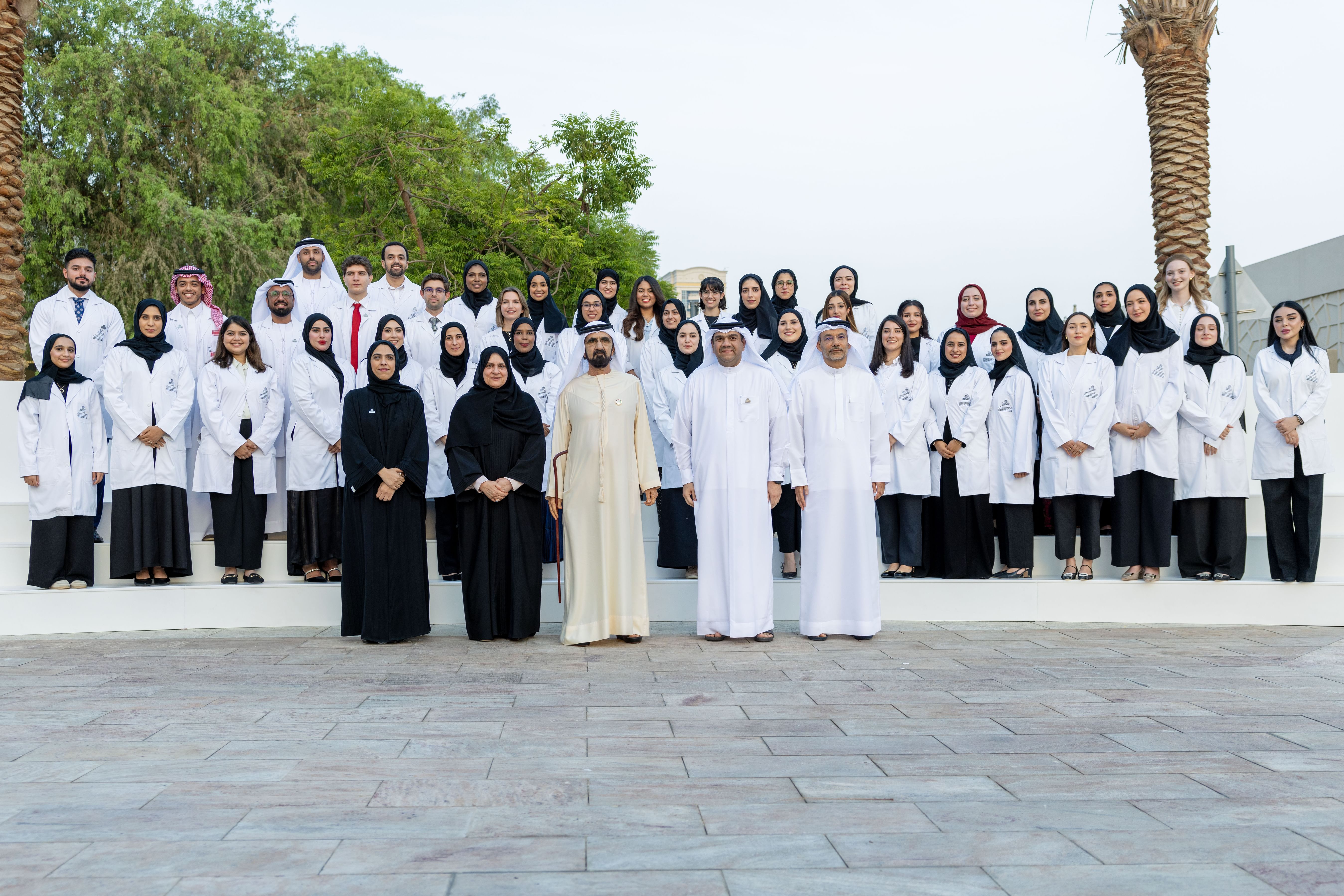Mohammed bin Rashid meets top-performing graduates of Mohammed Bin Rashid University of Medicine and Health Sciences