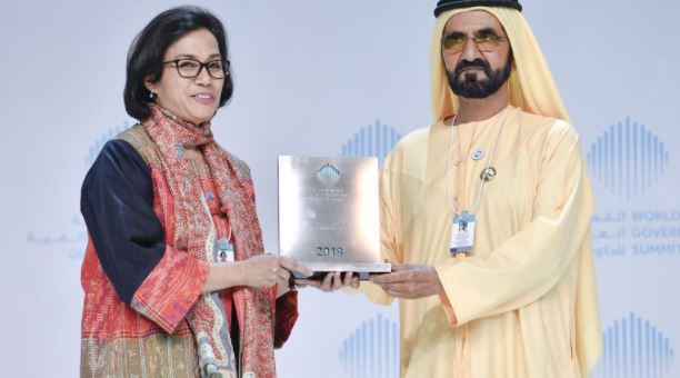 Mohammed bin Rashid honours Sri Mulyani Indrawati as "Best Minister in the World"