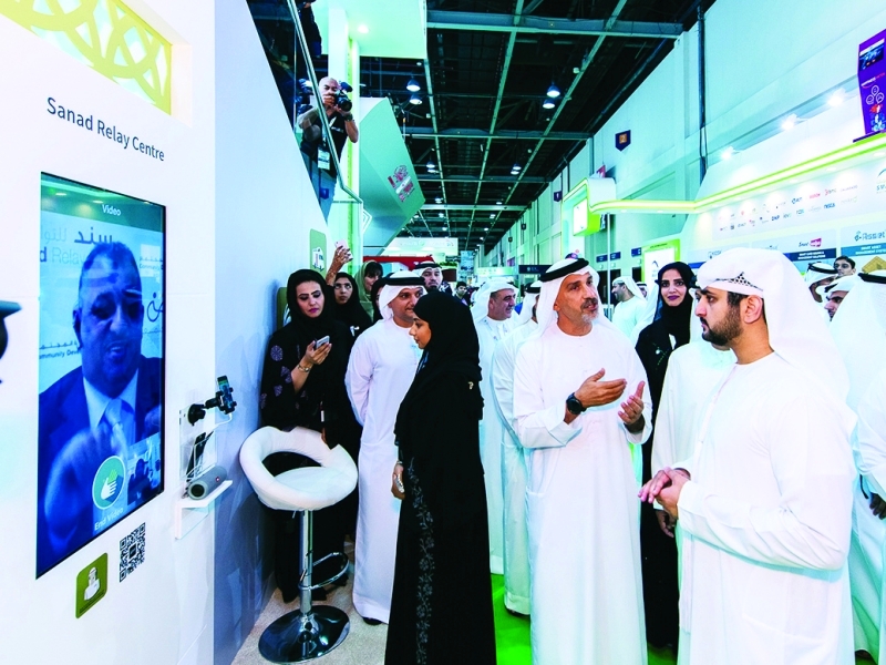 Maktoum and Mansour bin Mohammed have a view of CDA's latest applications at GITEX 2016