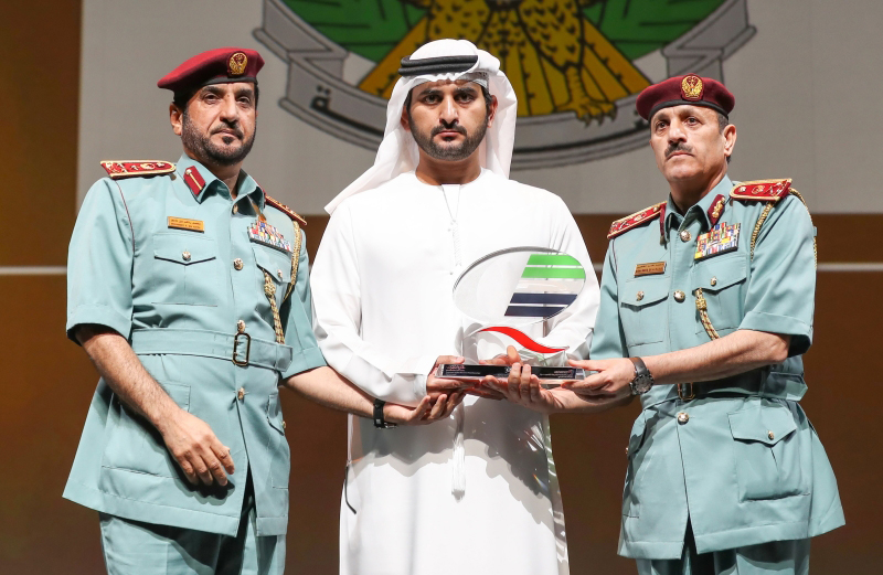 Maktoum bin Mohammed Honours Winners of Business Excellence Awards
