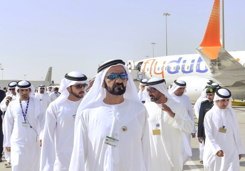 Mohammed bin Rashid tours various pavilions of participating countries at Dubai Air Show