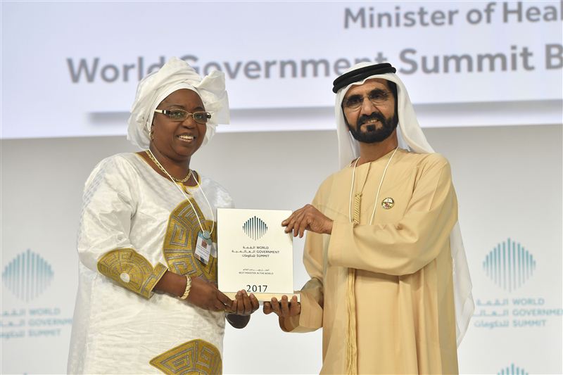 Mohammed bin Rashid honors Senegalese Minister of Health with "World Best Minister" award