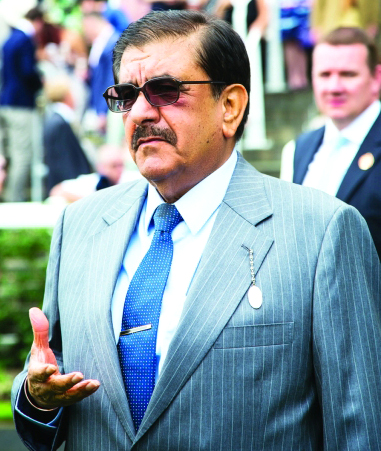 Hamdan bin Rashid witnesses King George & Queen Elizabeth Race