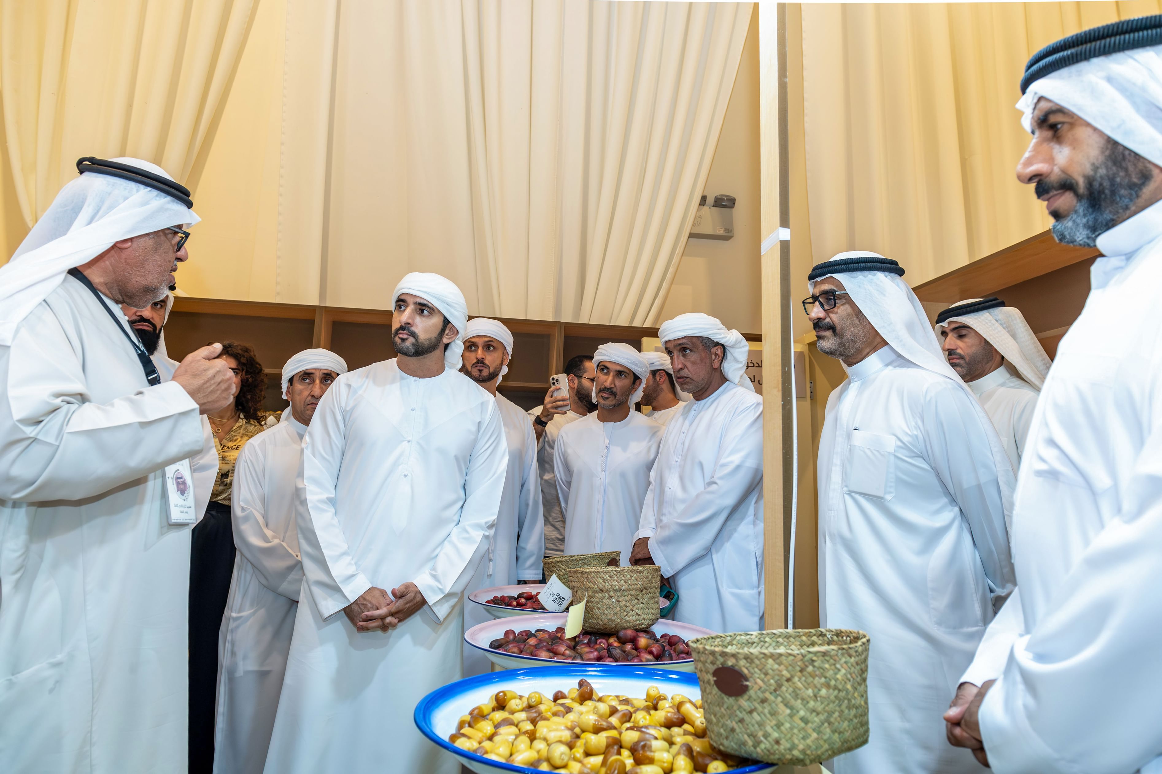 Hamdan bin Mohammed visits ‘Dubai Dates’ exhibition, approves AED1 million grant for participants
