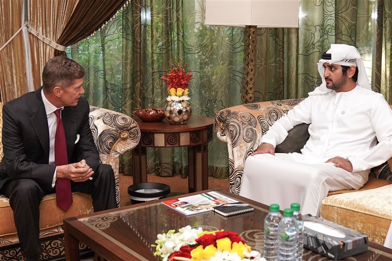 Maktoum bin Mohammed receives the founder and CEO of “STX Entertainment” 