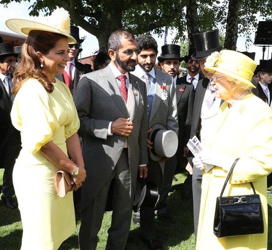 Mohammed bin Rashid receives Queen of UK on sidelines of Derby Classic Race