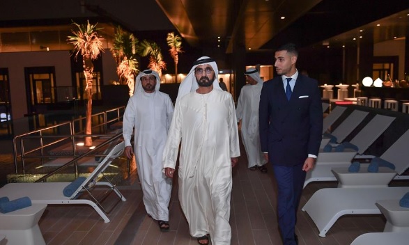 Mohammed bin Rashid visits Medical "Valiant Clinic" Center and La Ville Hotel in City Walk