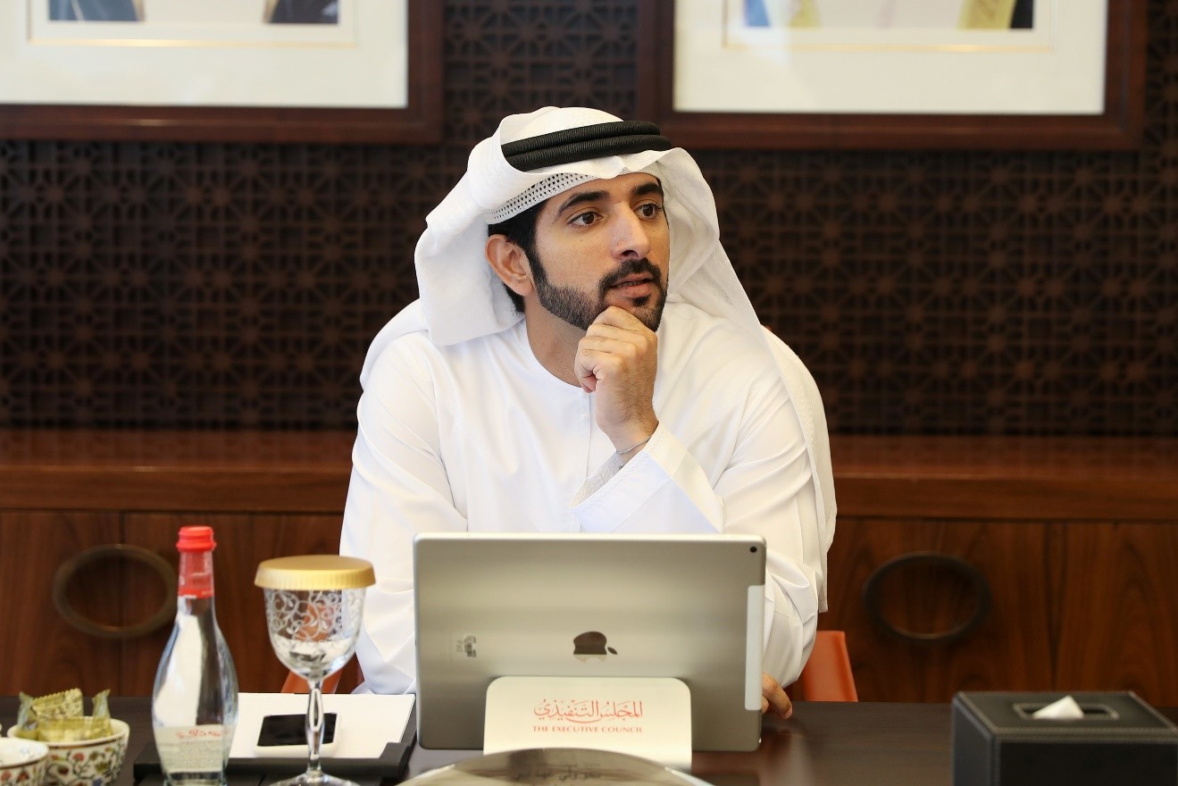 Hamdan bin Mohammed issues directive to establish International Federation for Falconry Sports and Racing