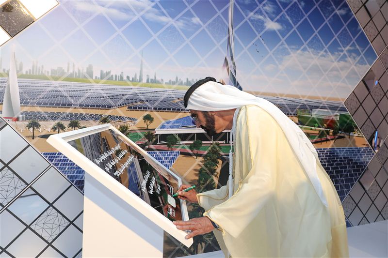 Mohammed bin Rashid announces largest Concentrated Solar Power project in the world