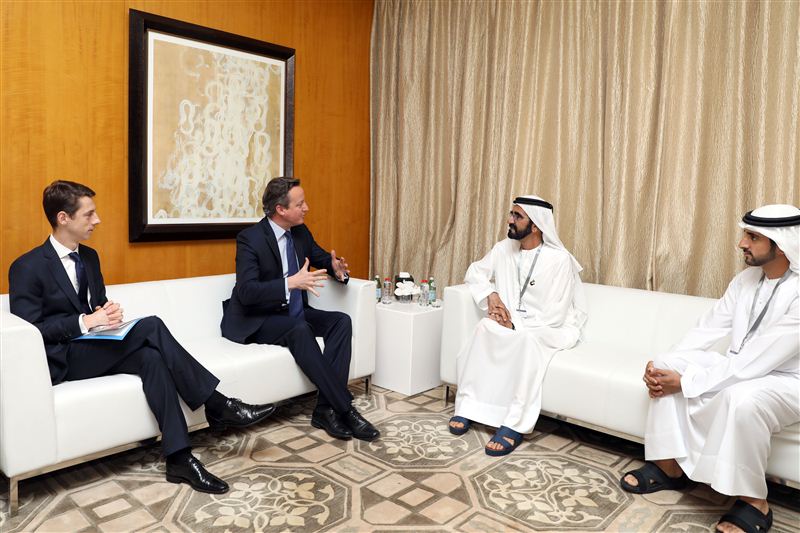 Mohammed bin Rashid receives David Cameron