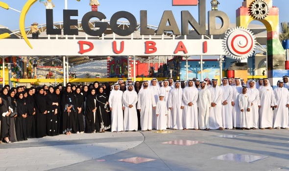 Mohammed bin Rashid visits Dubai Parks and Resorts