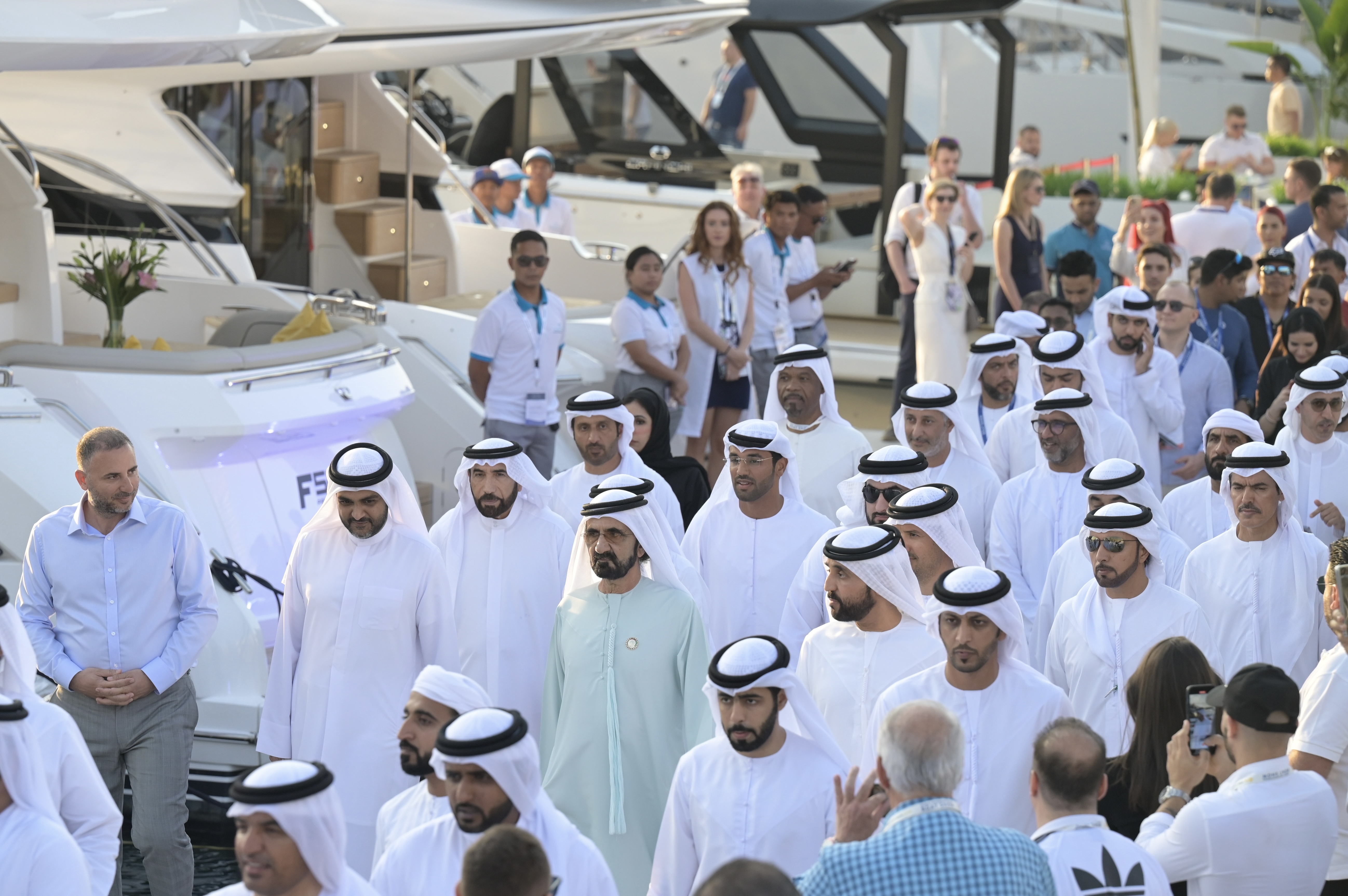Mohammed bin Rashid visits Dubai International Boat Show 2023
