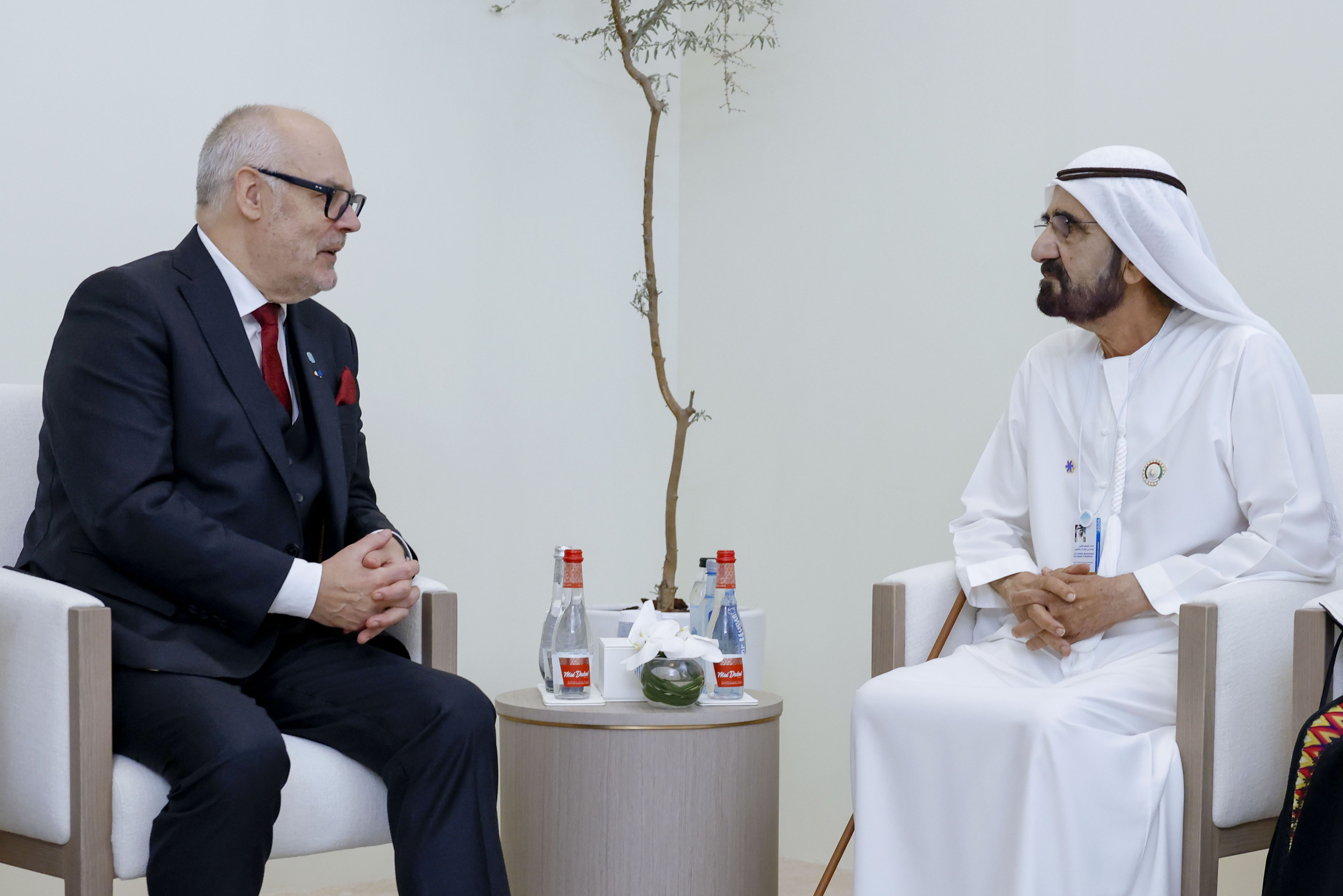 محمد بن راشد يلتقي رئيس إستونيا ويؤكد حرص دولة الإمارات على توسيع آفاق التعاون مع شركائها حول العالم