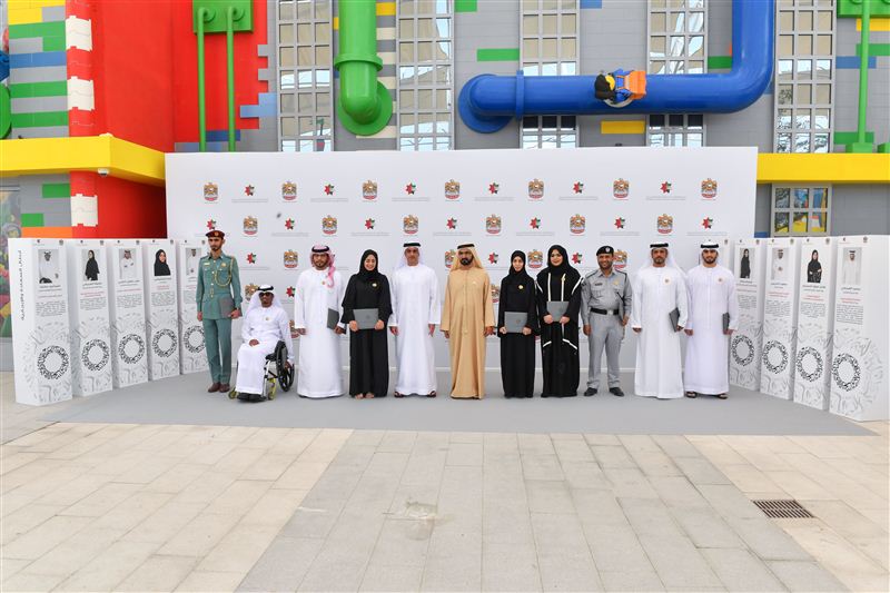 Mohammed bin Rashid honors winners of Happiness and Positivity Medal    