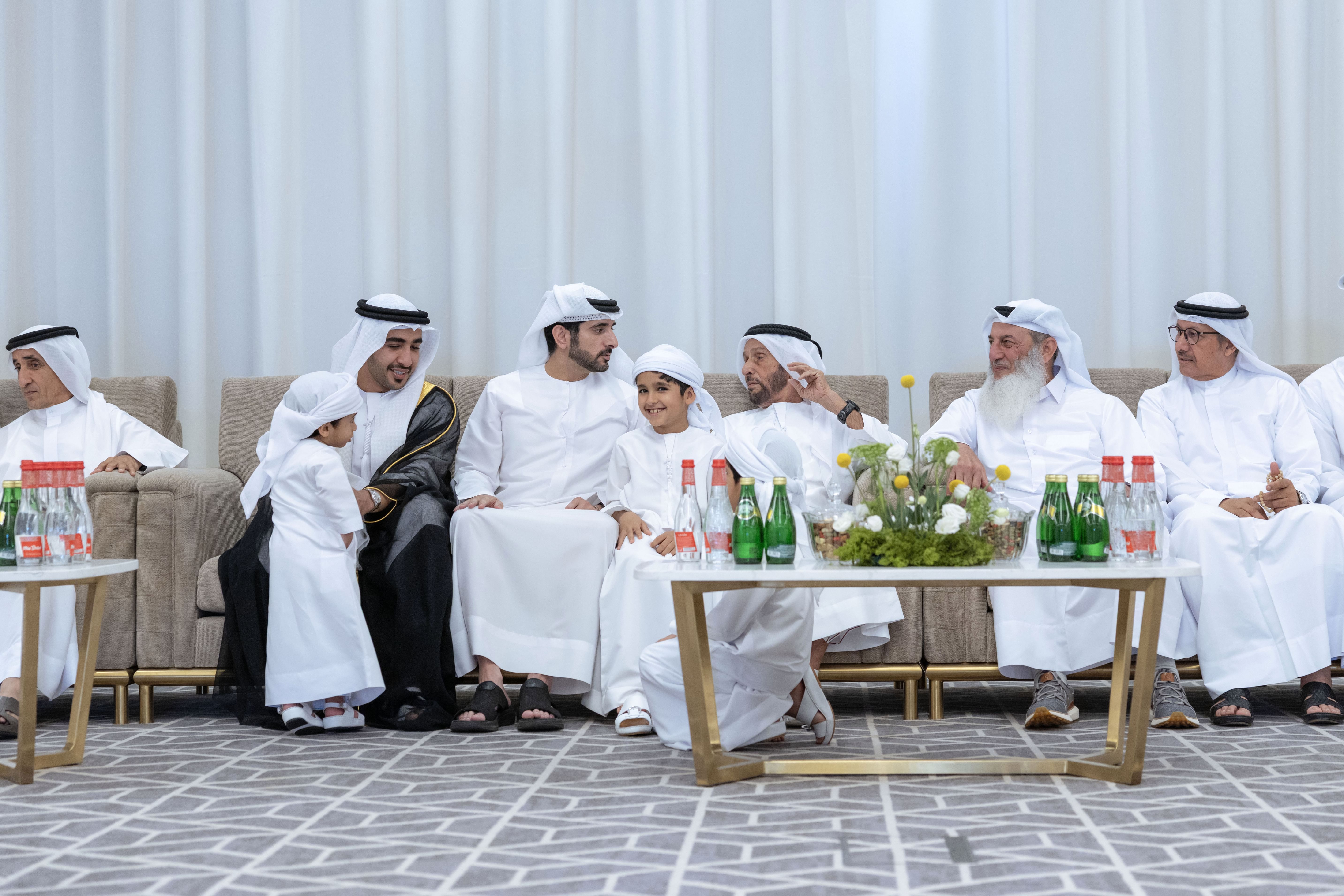 حمدان بن محمد يحضر أفراح بن خرباش والشعفار