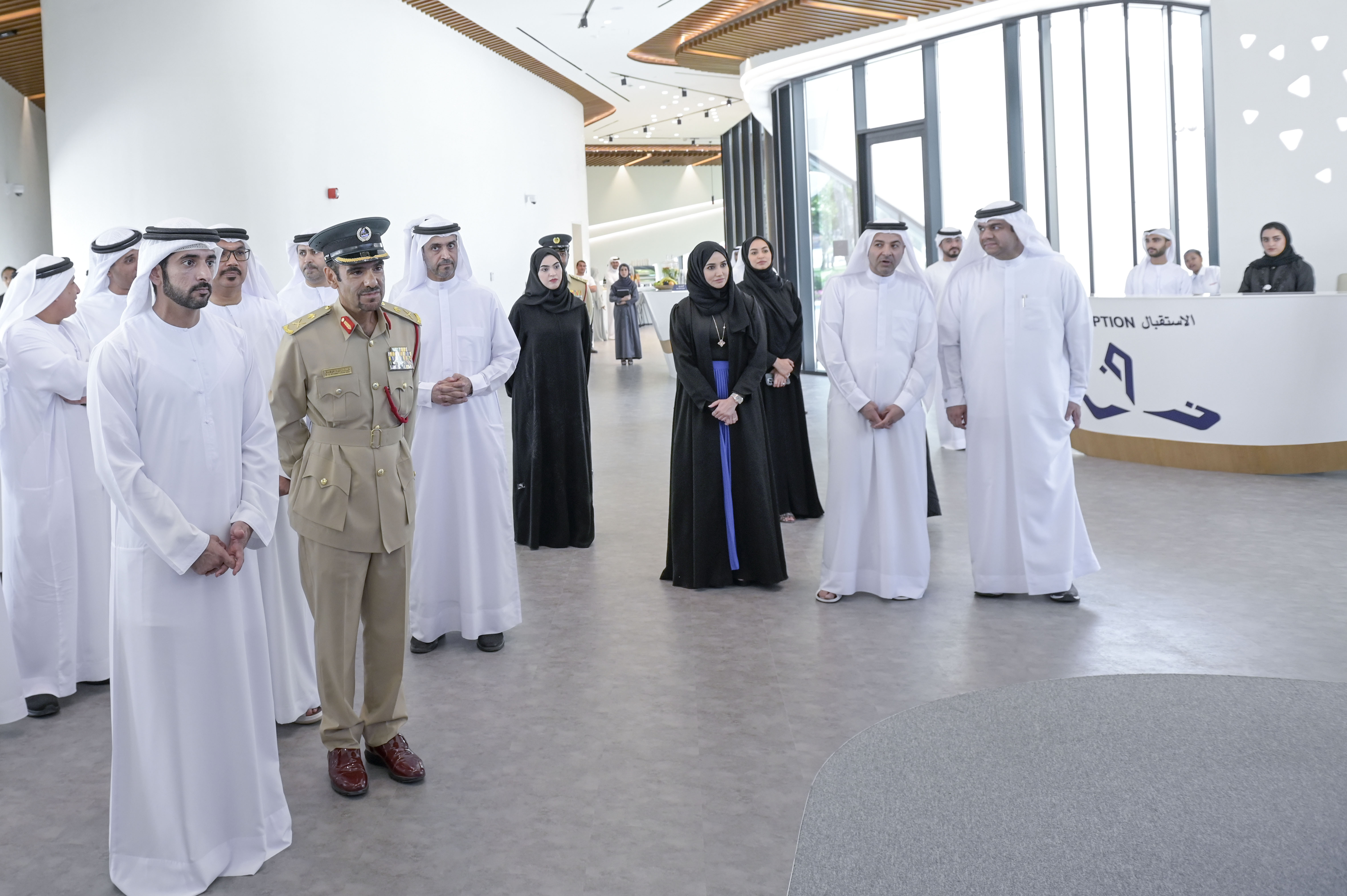 Hamdan bin Mohammed visits Thukhor Social Club for senior citizens