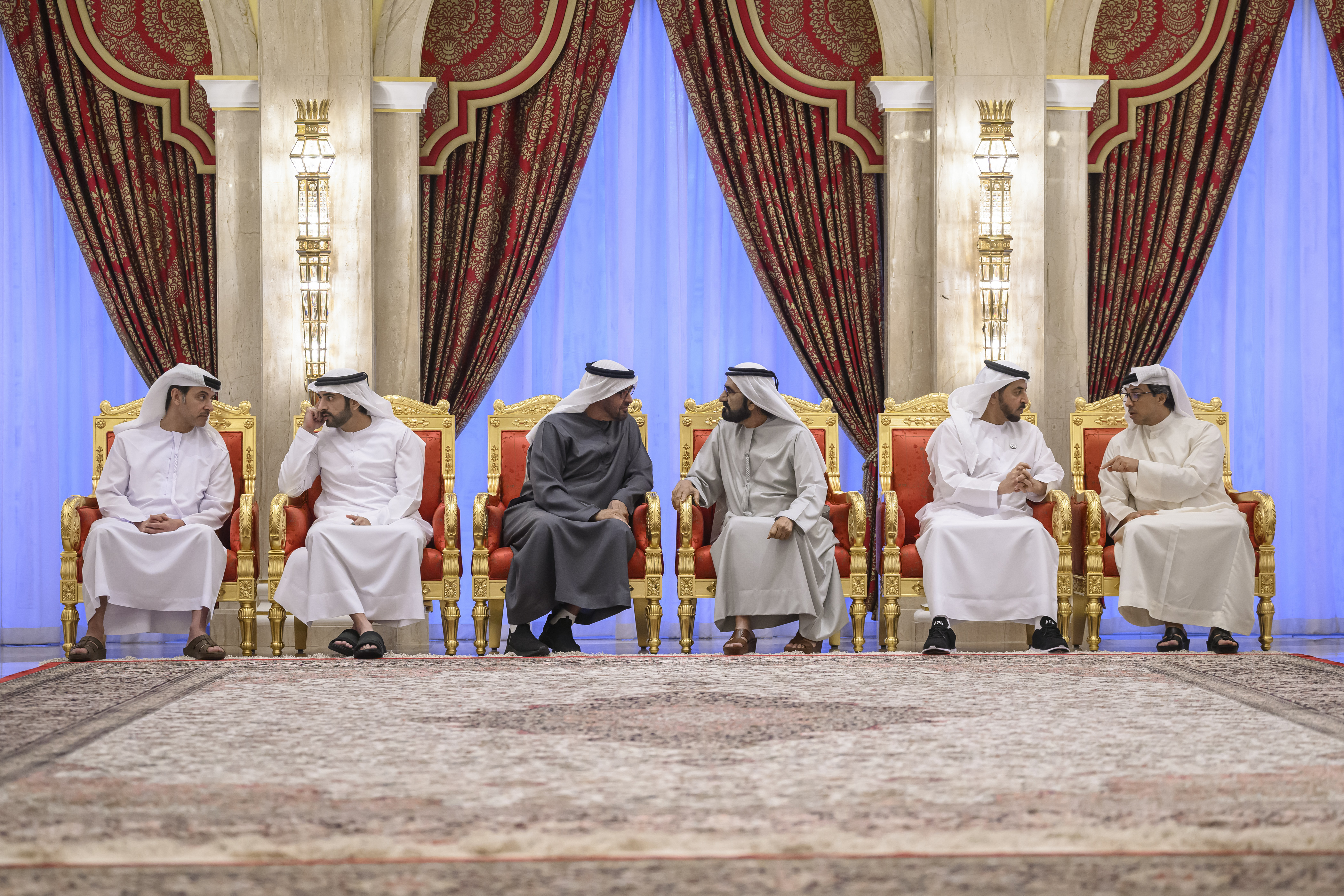 Mohamed bin Zayed, Mohammed bin Rashid exchange greetings on the occasion of Ramadan