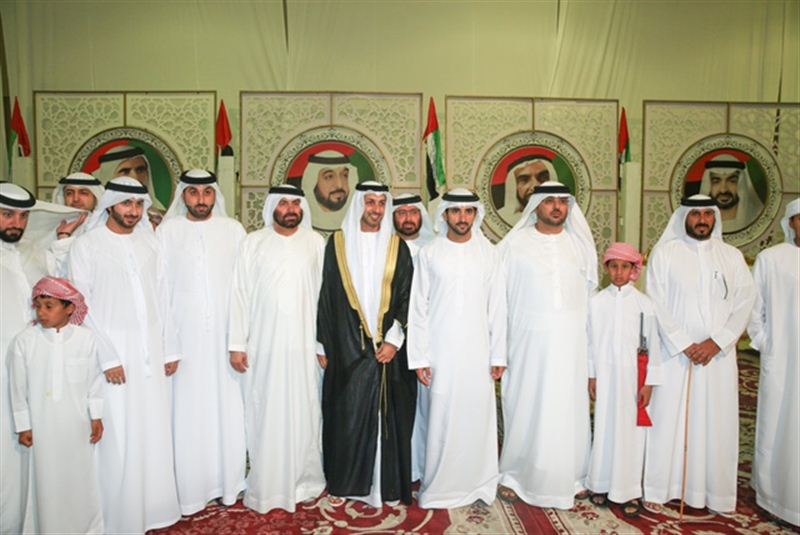 Hamdan bin Mohammed attends AlRaesi's wedding