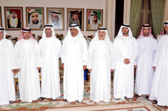 محمد بن راشد يستقبل رئيس الوزراء البريطاني