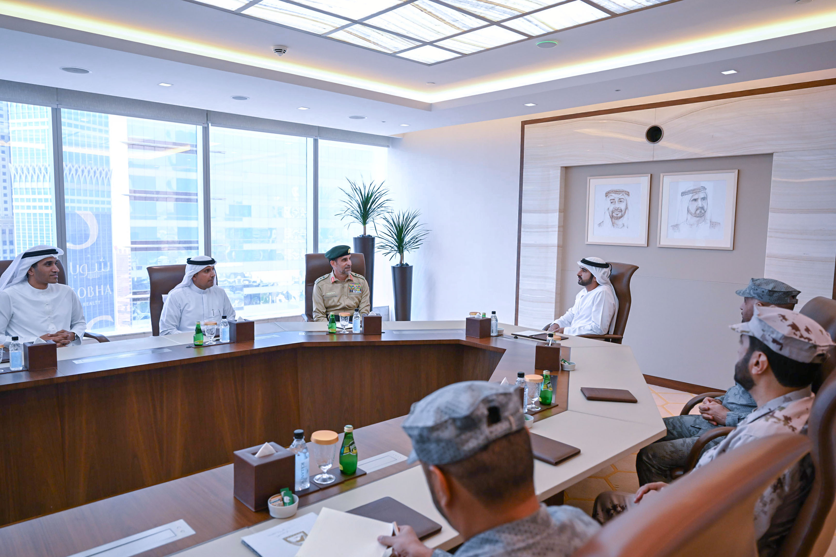 Hamdan bin Mohammed receives Commander of the National Guard