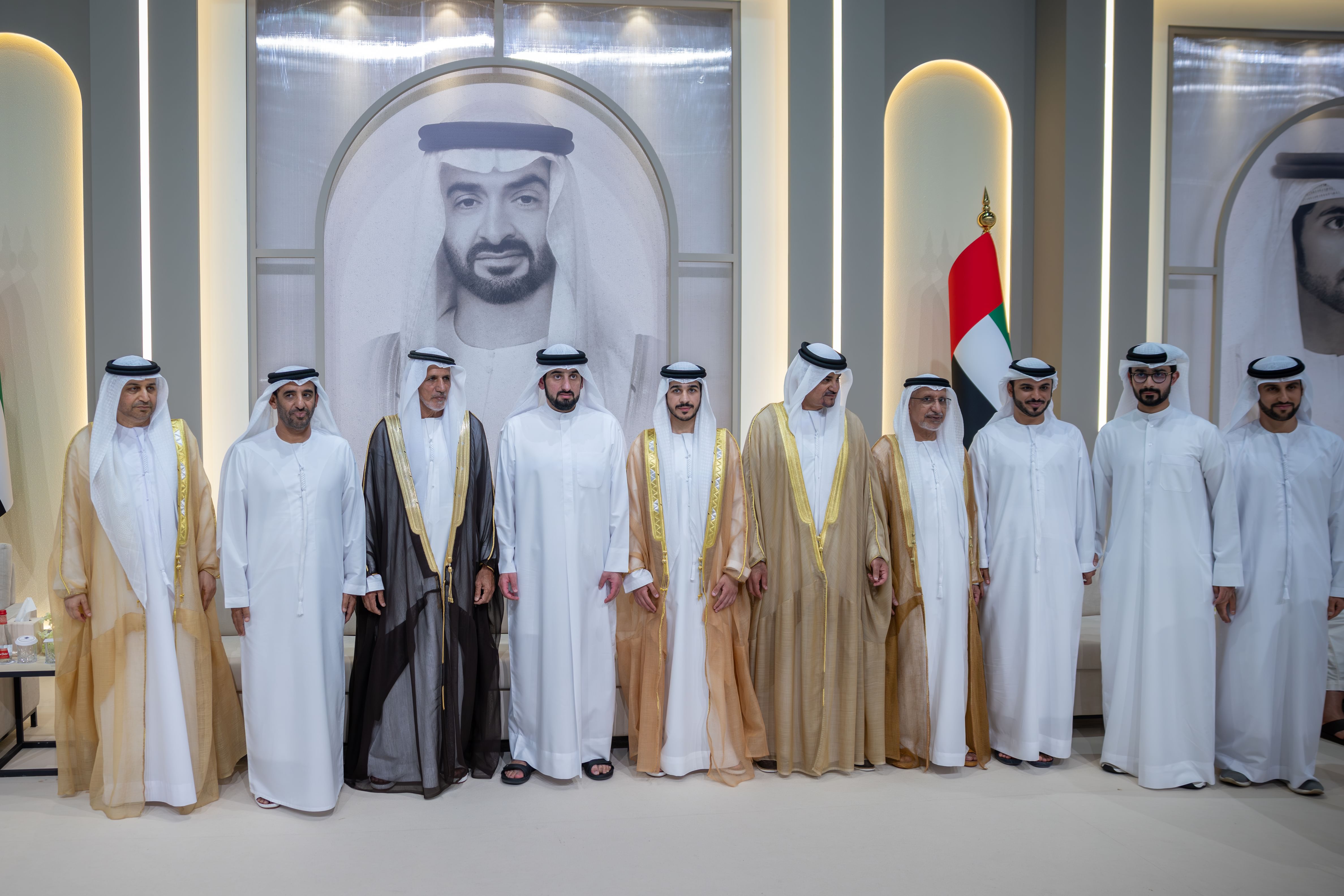 أحمد بن محمد يحضر أفراح الصوالح ومجرن