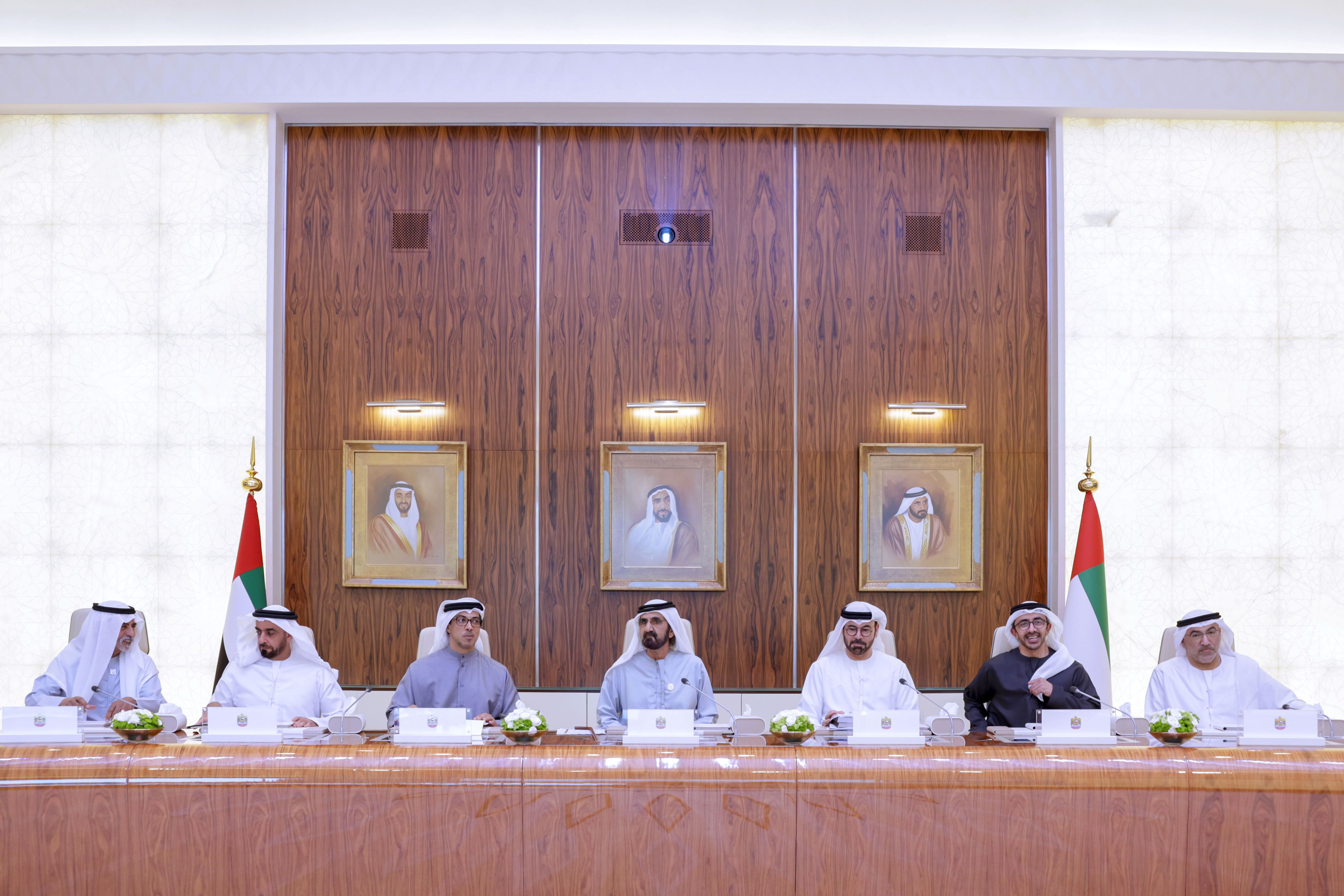 Mohammed bin Rashid chairs UAE Cabinet meeting reviewing accomplishments of industrial sector, initiatives supporting labour market