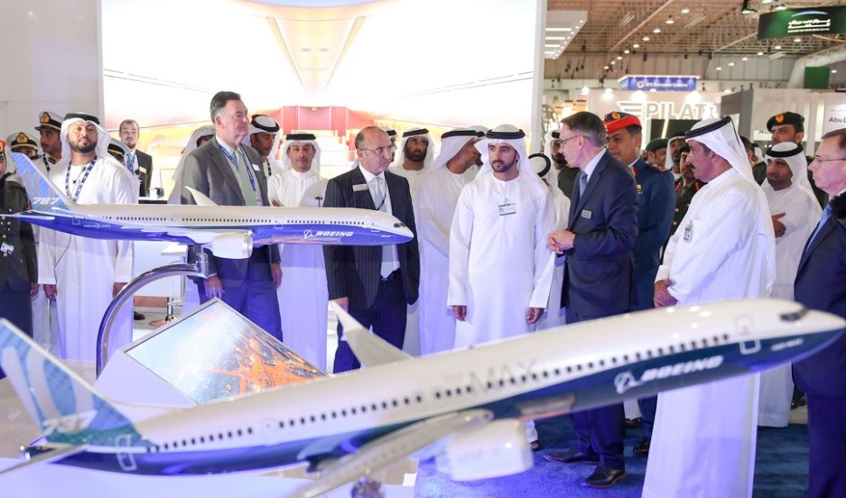 Hamdan bin Mohammed tours the participating pavilions in Dubai Airshow
