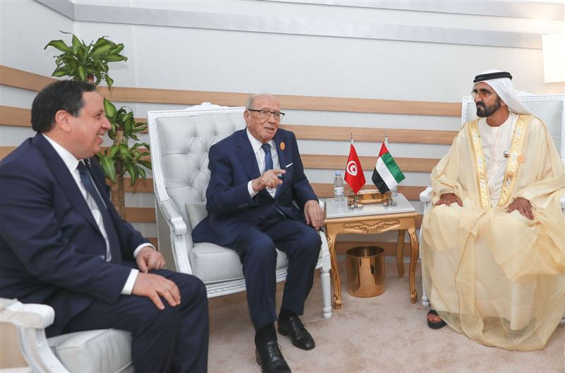 Mohammed bin Rashid meets with Tunisian President on sidelines of Arab Summit