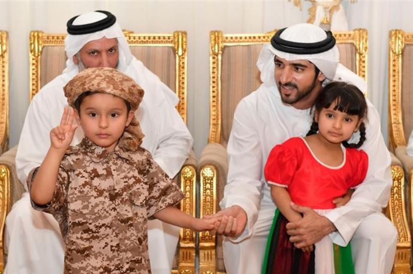 Hamdan bin Mohammed offers condolences to family of martyr Saeed AlHajri