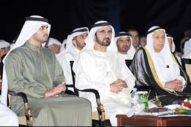 محمد بن راشد يستقبل أمين عام مجلس الأمن القومي الإيراني 
