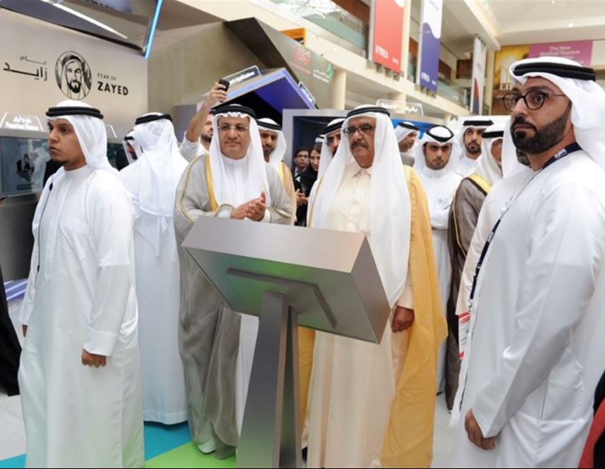 Hamdan bin Rashid inspects developmental projects of Dubai Health 