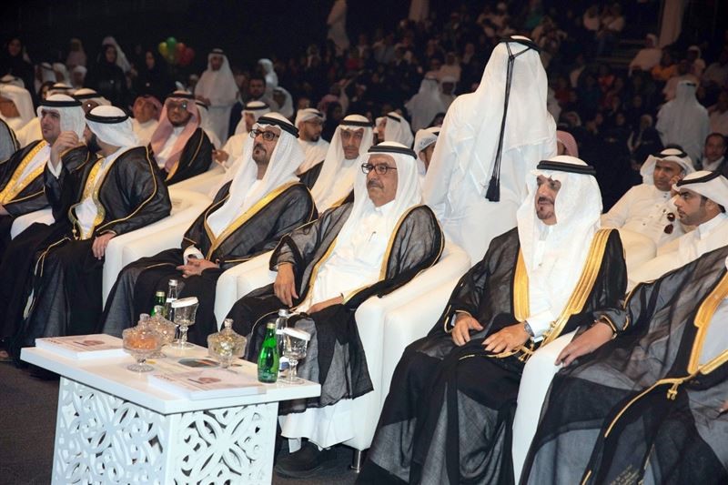 Hamdan bin Rashid honors 134 winners of "Outstanding Educational Performance"