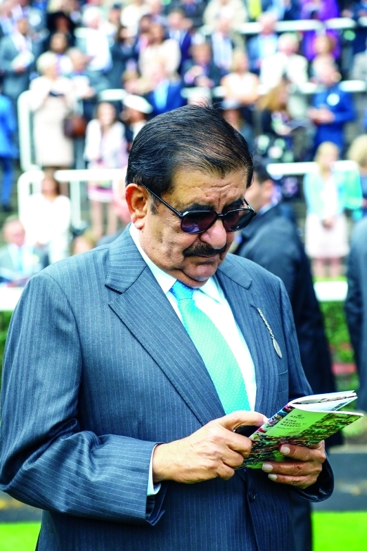 Hamdan bin Rashid attends King George VI Race