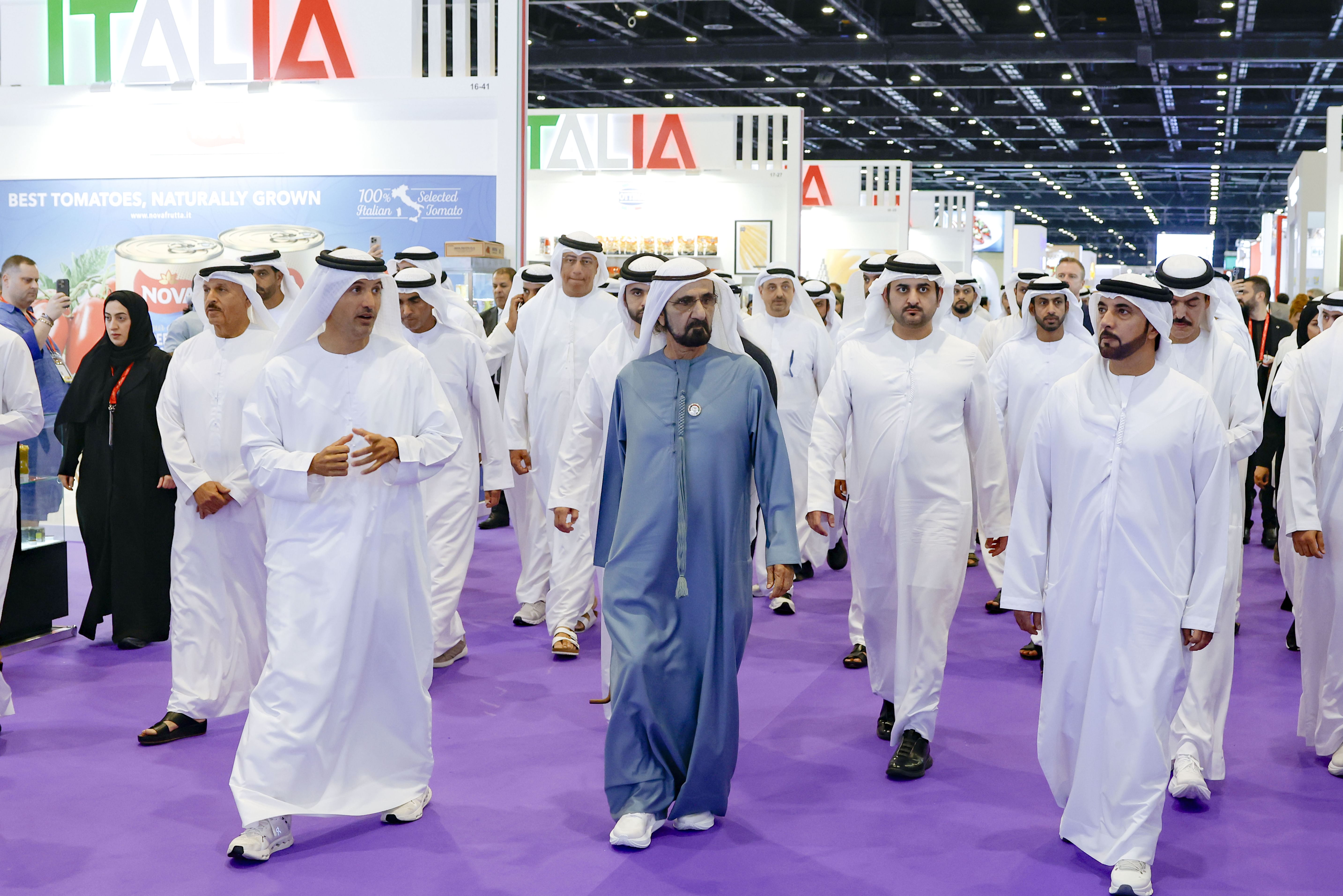 محمد بن راشد يزور معرض "جلفود 2026" مع انطلاق النسخة الأكبر في تاريخه