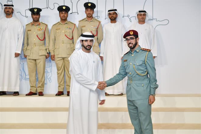 Hamdan bin Mohammed attends graduation of Government Policies Experts