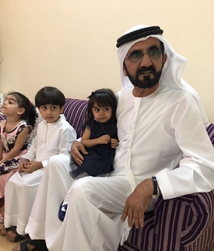 Mohammed bin Rashid visits Child Mahra Al Shehi in her House