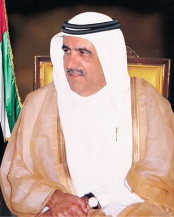 Hamdan bin Rashid honors the winners of «Dubai International Best Practices Award for Improving Living Conditions»