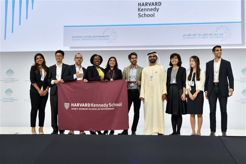 Mohammed bin Rashid honors students from Harvard University for their project "Motivating General Participation." 