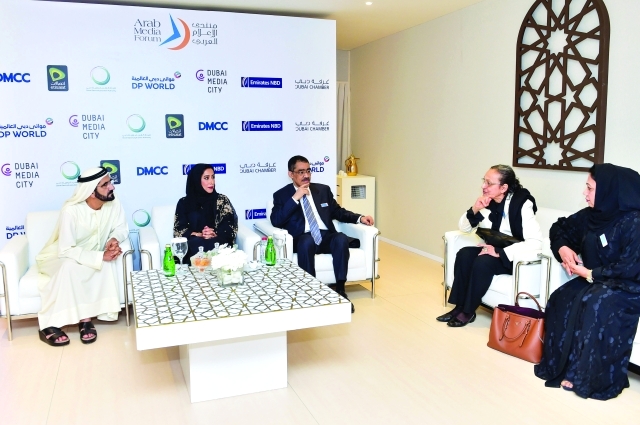 Mohammed bin Rashid praises the efforts of Arab Journalism Award Board of Directors