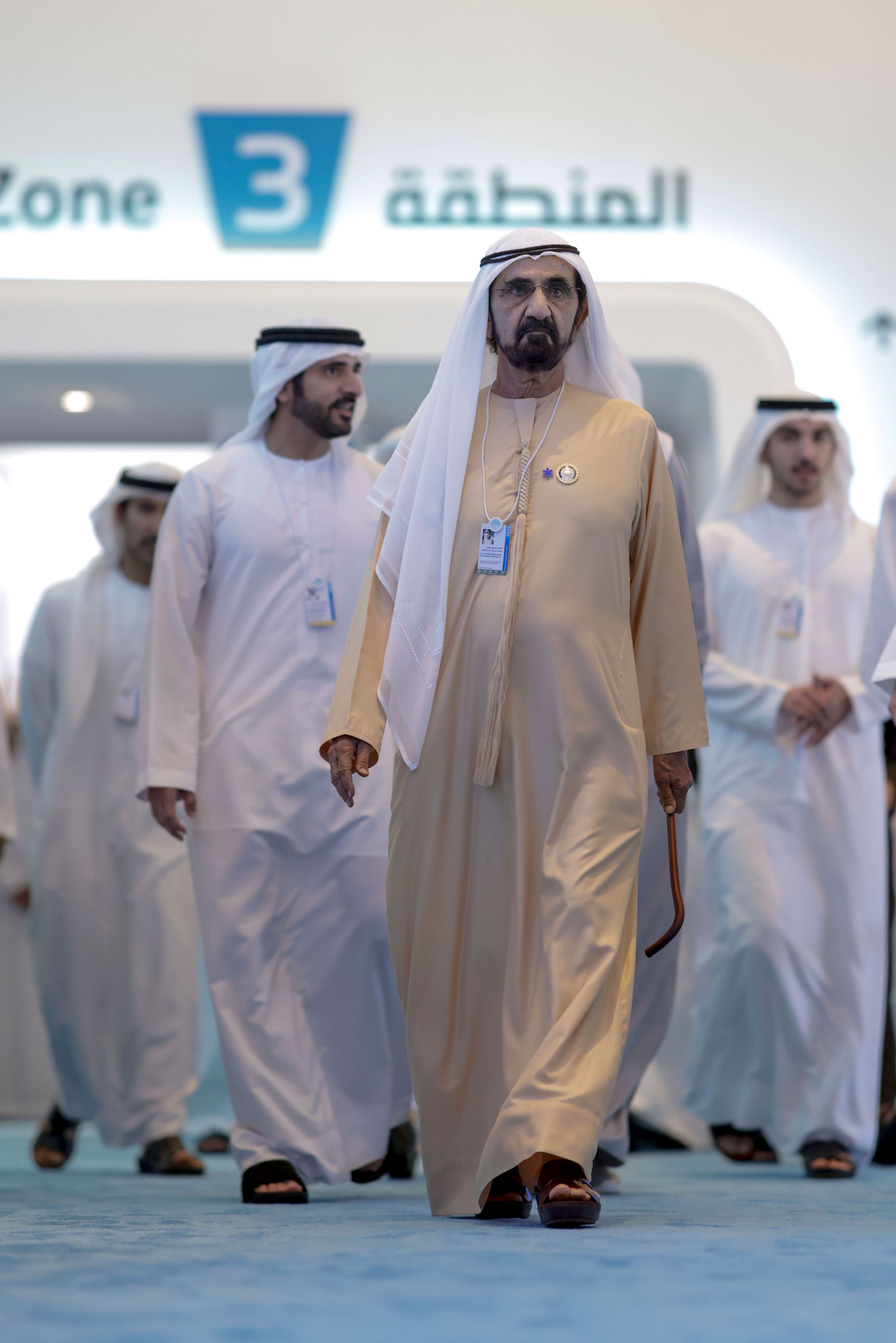 محمد بن راشد يتفقد فعاليات القمة العالمية للحكومات 2026 ويطلع على المشاريع والحلول المبتكرة في منصات الجهات الحكومية