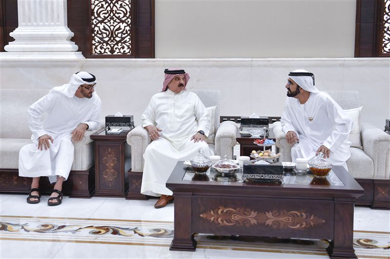Mohammed bin Rashid and Mohammed bin Zayed receive receive Bahraini King