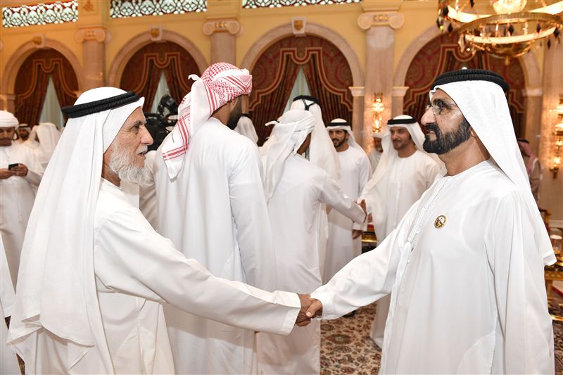 Mohammed bin Rashid receives tribesmen congratulating on blessed Month