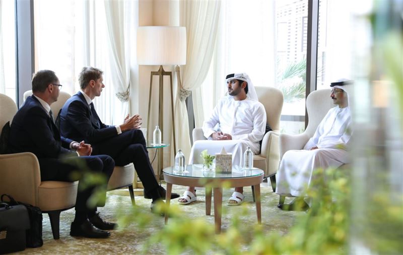 Maktoum bin Mohammed meets with A.P. Moller Holding Executive Director