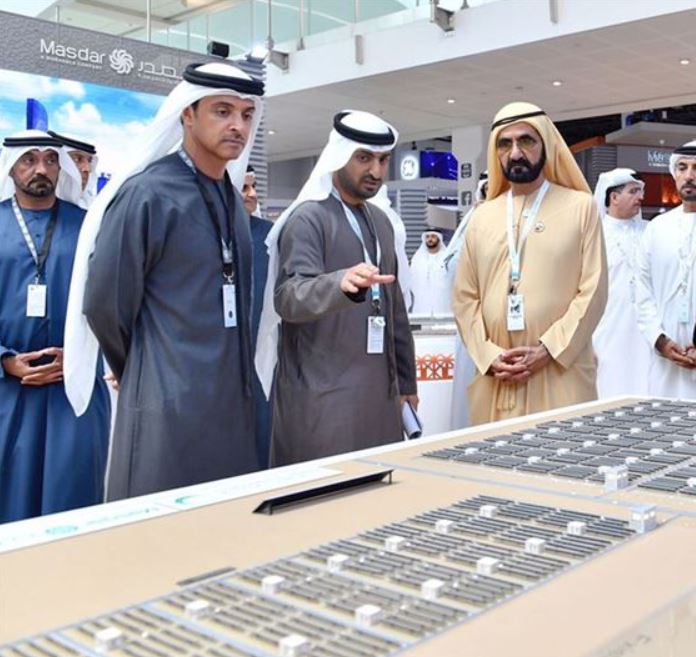 Mohammed bin Rashid visits ADSW 2018
